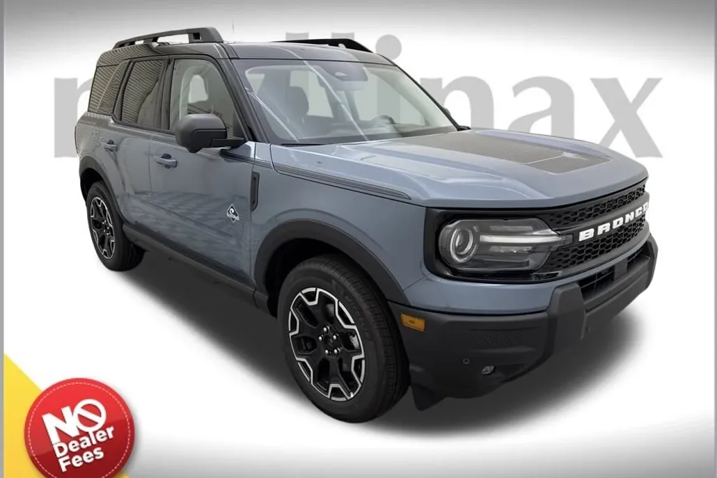 2025 Ford Bronco Sport Outer Banks photo 1