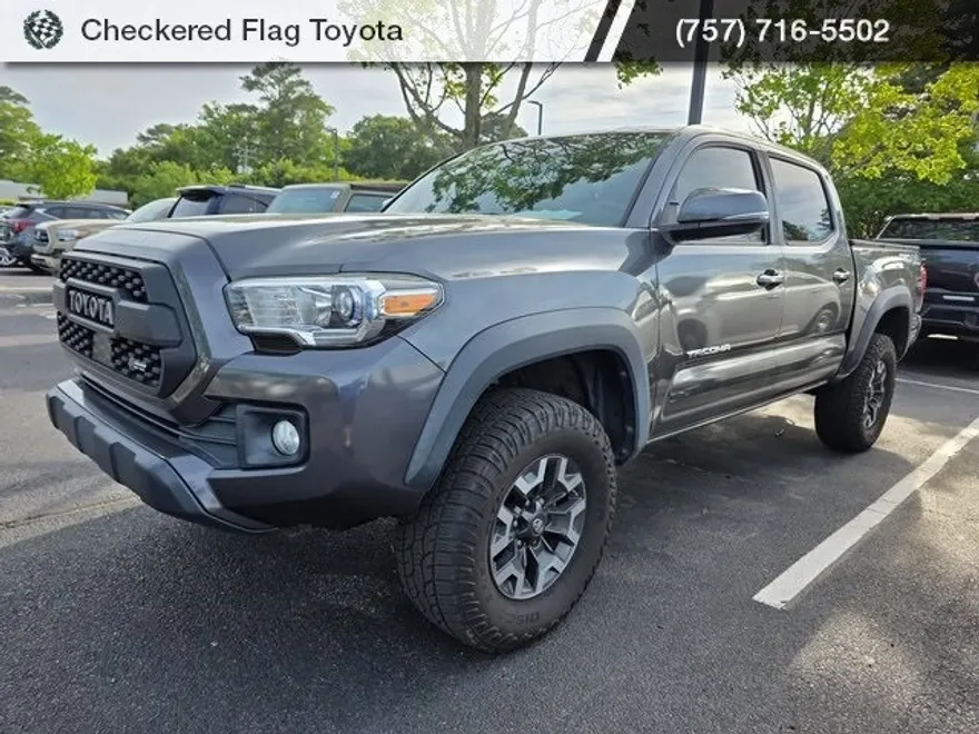 2019 Toyota Tacoma TRD Off-Road photo 1