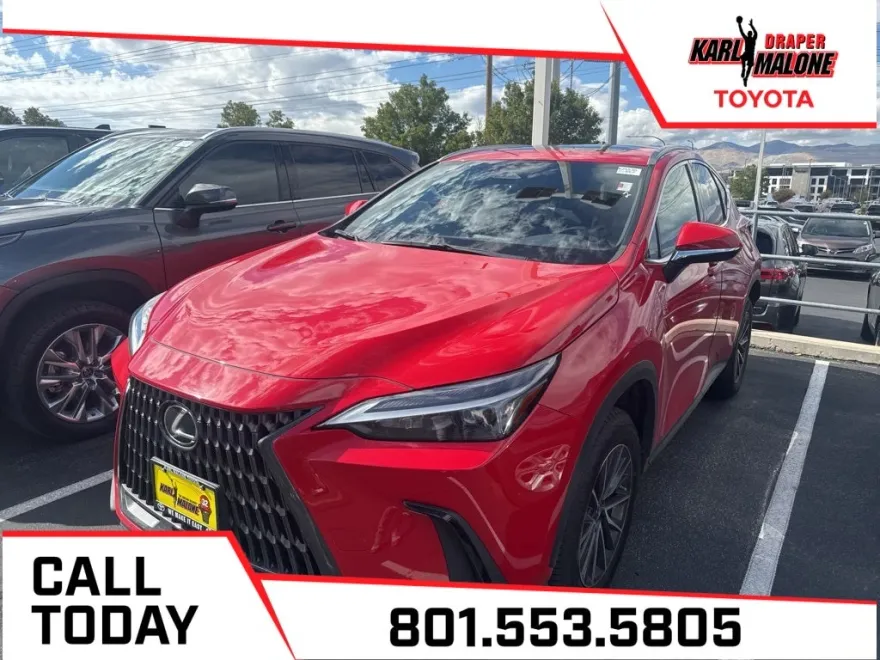 2022 Lexus NX 350h photo 1