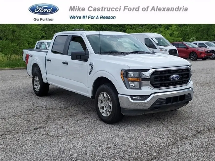 2023 Ford F-150 XLT photo 1