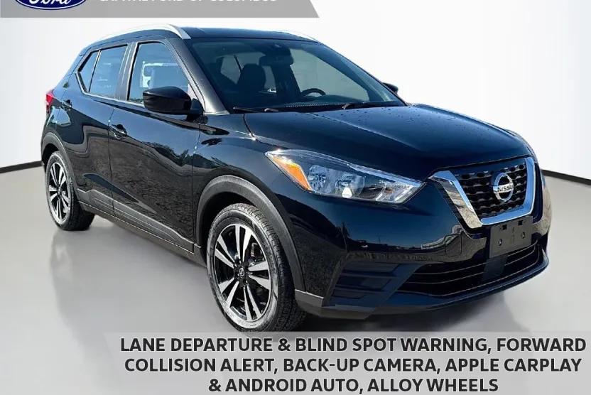 2020 Nissan Kicks SV photo 1