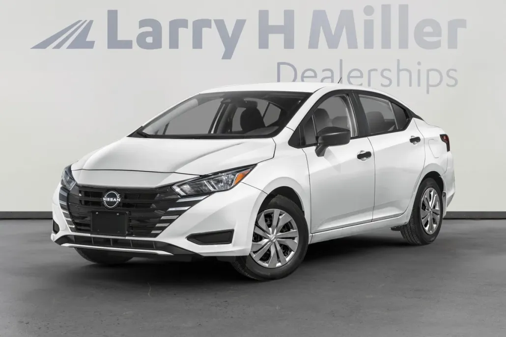 2025 Nissan Versa 1.6 S photo 1