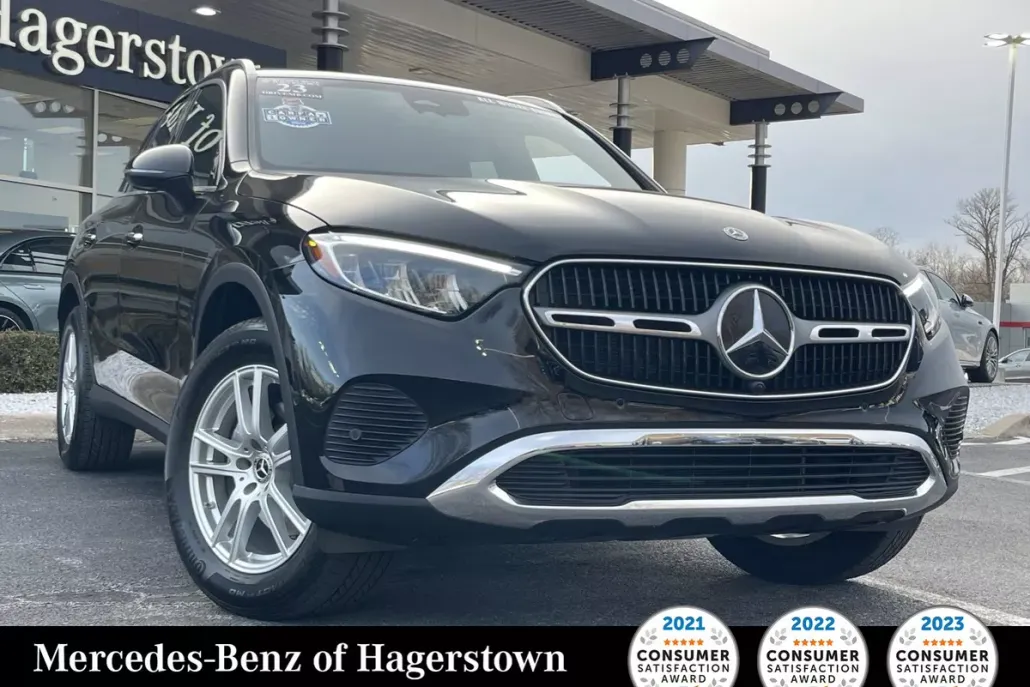 2023 Mercedes Benz GLC 300 4MATIC photo 1