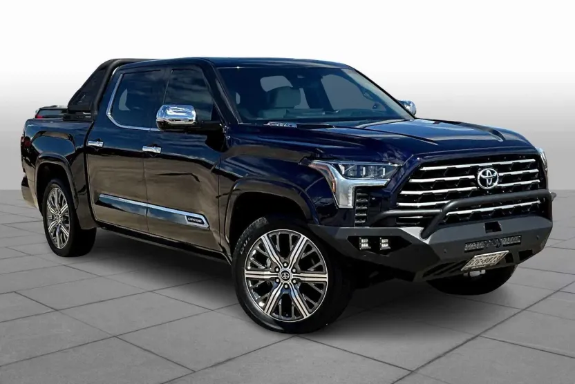 2022 Toyota Tundra CapStone photo 1