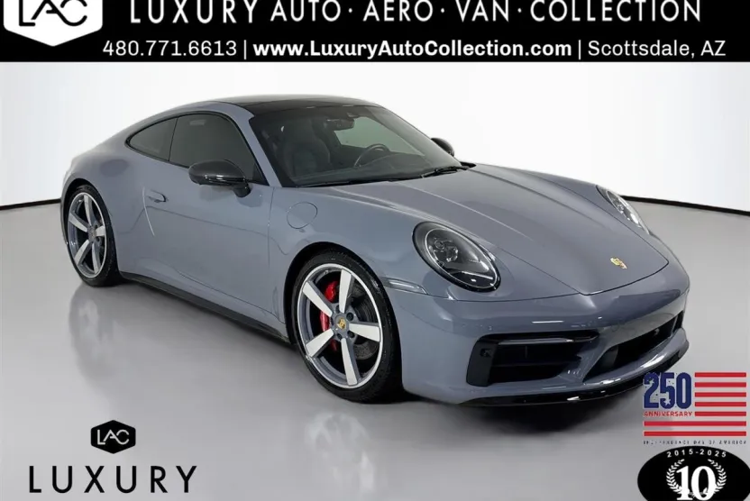 2023 Porsche 911 4S photo 1