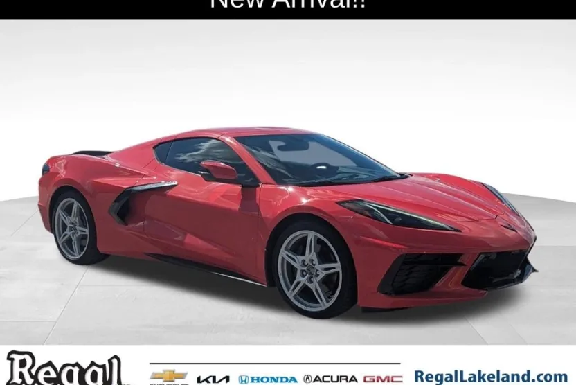 2024 Chevrolet Corvette 2LT photo 1