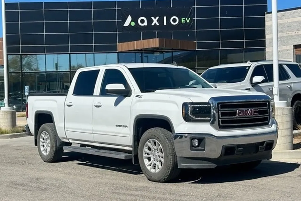 2015 Gmc Sierra 1500 SLE photo 1