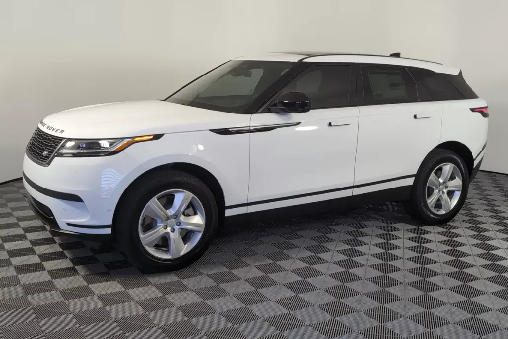 2026 Land Rover Range Rover Velar S photo 1