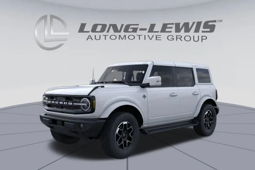 2025 Ford Bronco Outer Banks photo 1