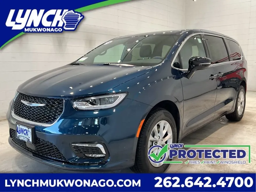 2025 Chrysler Pacifica photo 1