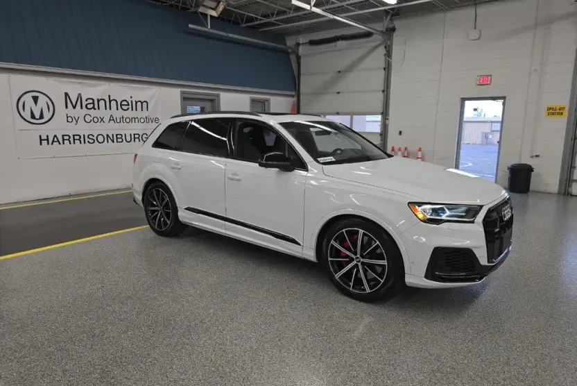 2022 Audi SQ7 Prestige photo 1