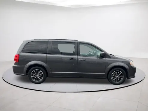 2018 Dodge Grand Caravan GT photo 4