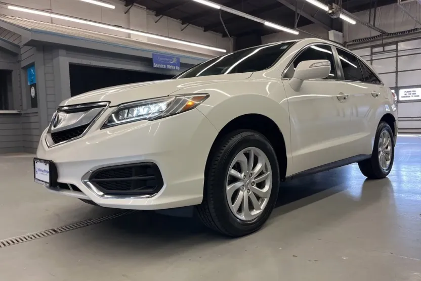 2018 Acura RDX Base Plus photo 1