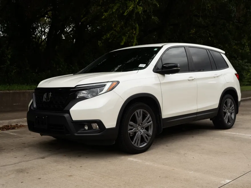 2019 Honda Passport EX-L photo 1
