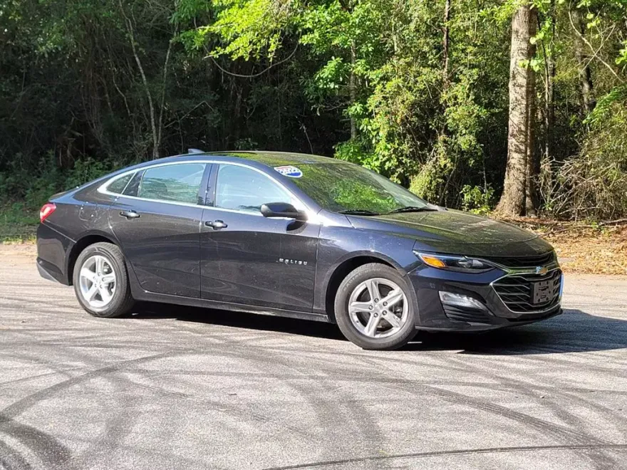 2022 Chevrolet Malibu 1LT photo 1