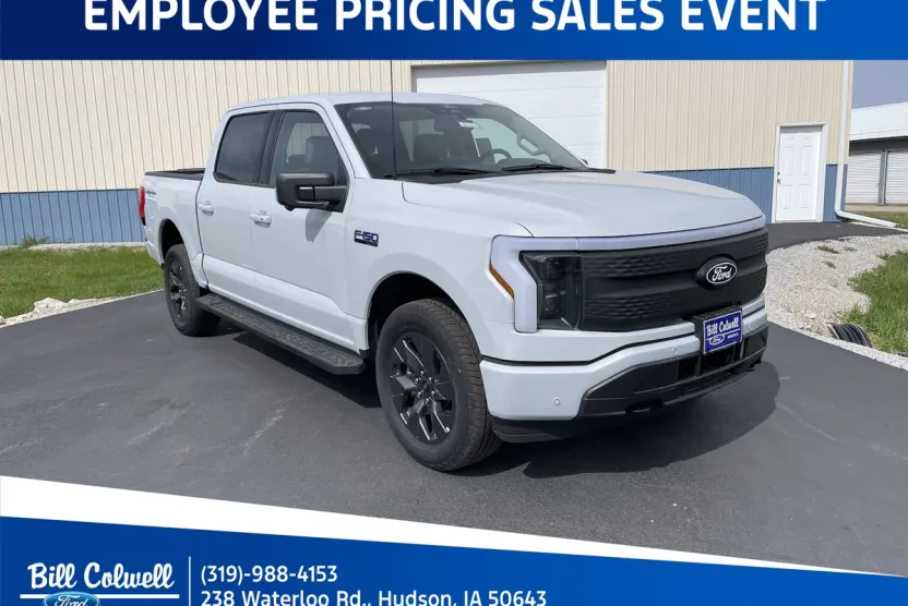 2025 Ford F-150 Lightning photo 1