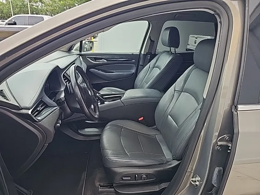 2019 Buick Enclave Essence photo 1