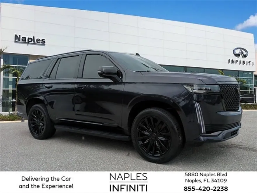 2024 Cadillac Escalade Luxury photo 1