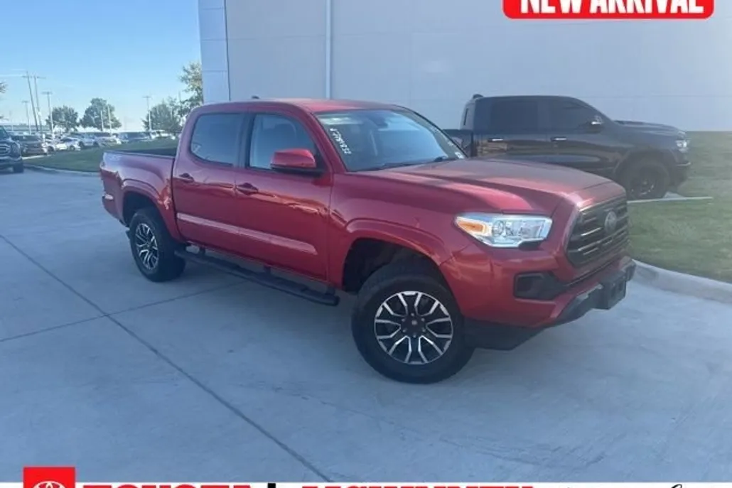 2019 Toyota Tacoma SR photo 1