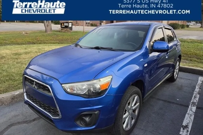 2015 Mitsubishi Outlander Sport ES photo 1