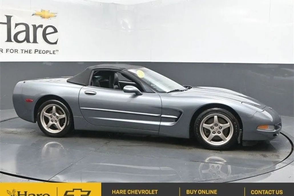2004 Chevrolet Corvette Base Convertible photo 1