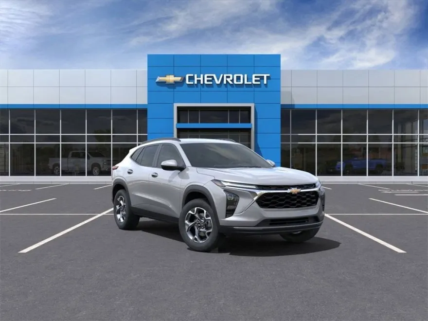 2025 Chevrolet Trax LT photo 1