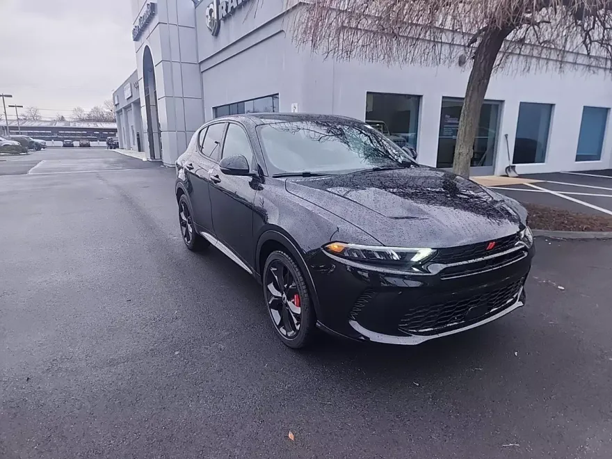 2024 Dodge Hornet R/T Plus photo 1