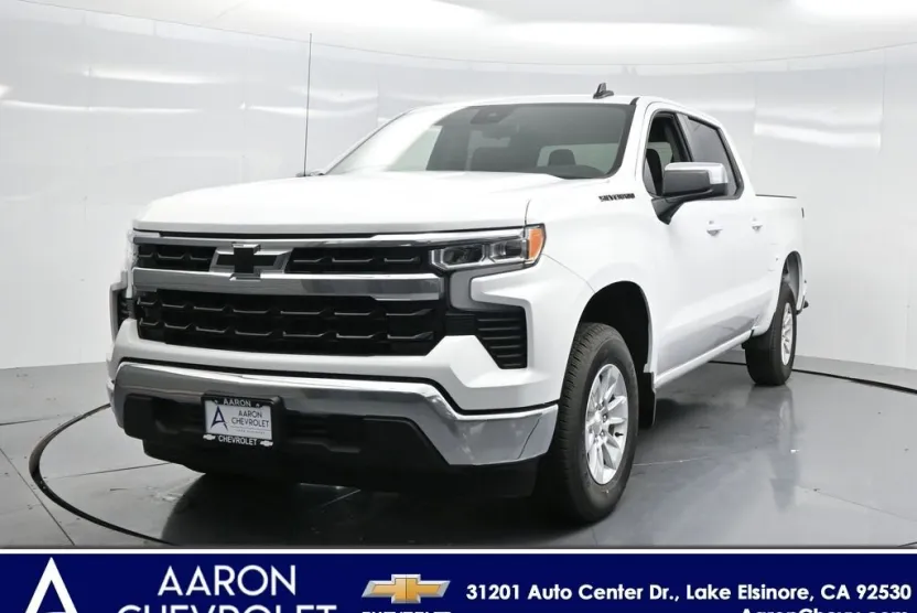 2025 Chevrolet Silverado 1500 LT photo 1
