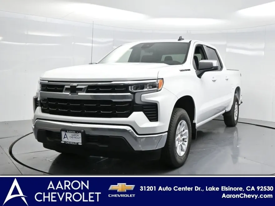 2025 Chevrolet Silverado 1500 LT photo 1