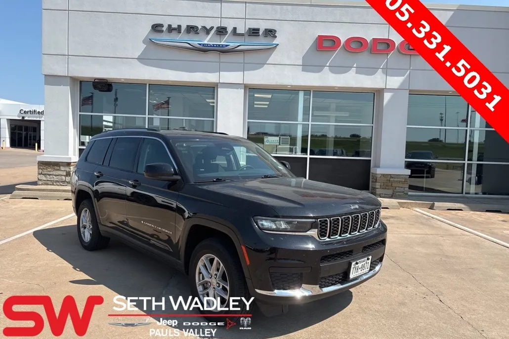 2023 Jeep Grand Cherokee Laredo photo 1