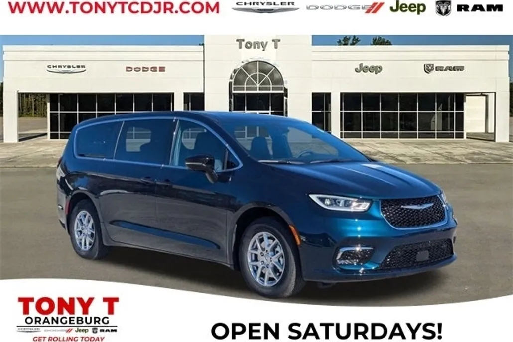2025 Chrysler Pacifica photo 1