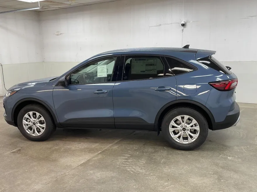 2026 Ford Escape Active photo 1