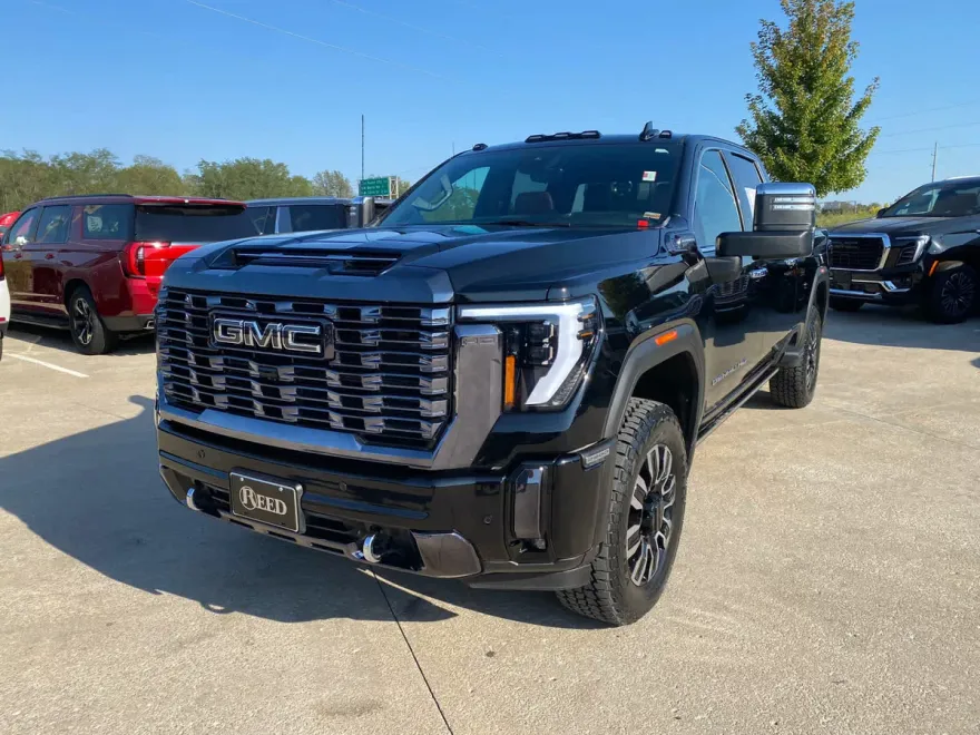 2024 Gmc Sierra HD Denali Ultimate photo 1