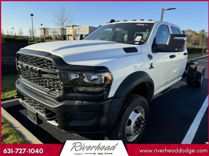 2023 Ram 5500 Tradesman photo 1