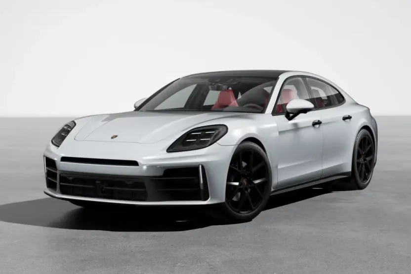 2025 Porsche Panamera 4 photo 1
