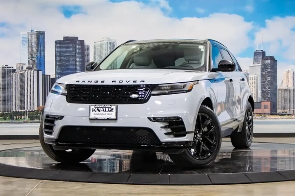 2025 Land Rover Range Rover Velar P250 Dynamic SE photo 1