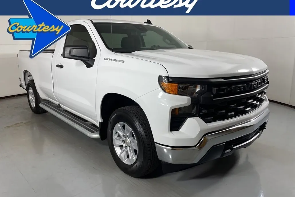 2024 Chevrolet Silverado 1500 photo 1