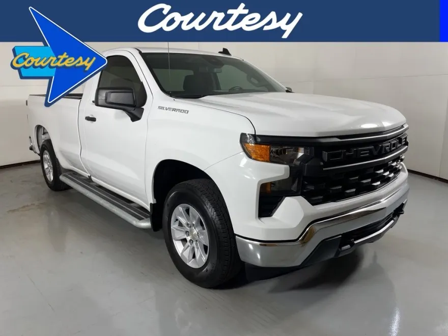 2024 Chevrolet Silverado 1500 photo 1