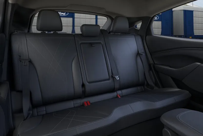 2025 Ford Mustang Mach-E Select photo 6