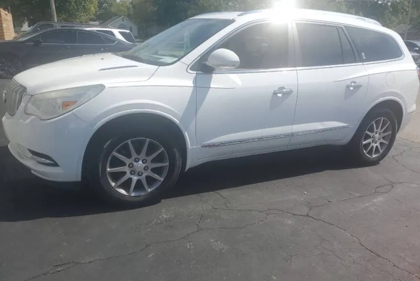 2016 Buick Enclave Leather photo 1
