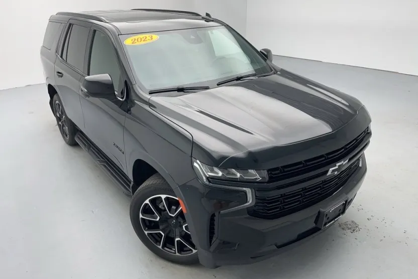 2023 Chevrolet Tahoe RST photo 1