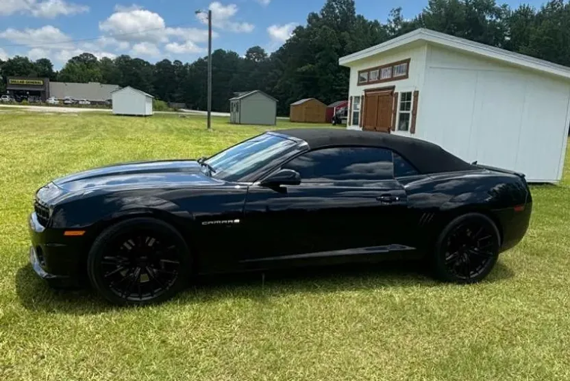 2011 Chevrolet Camaro SS photo 1