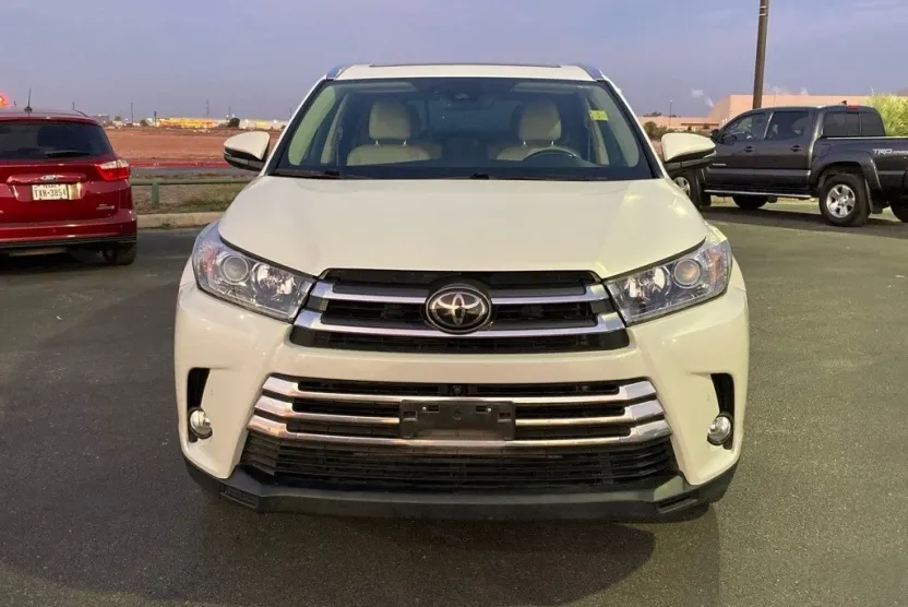2018 Toyota Highlander Limited photo 1