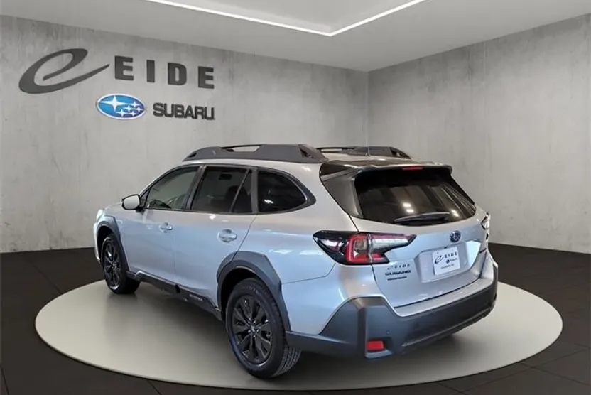 2024 Subaru Outback Onyx Edition photo 1