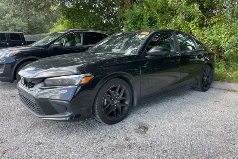 2023 Honda Civic Hatchback Sport photo 1