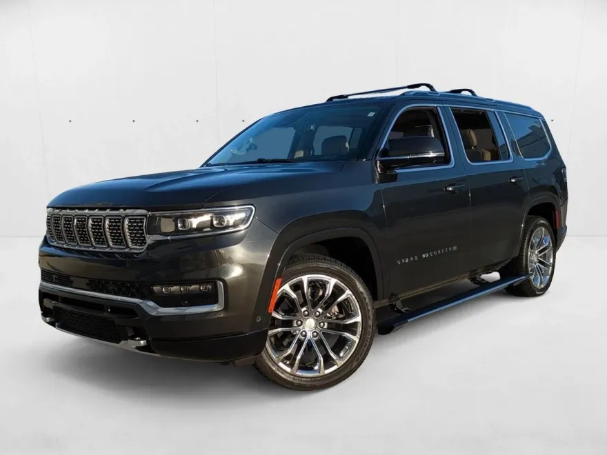 2022 Jeep Grand Wagoneer II photo 1