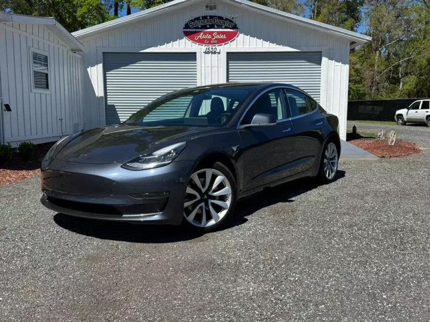 2018 Tesla Model 3 Mid Range photo 1
