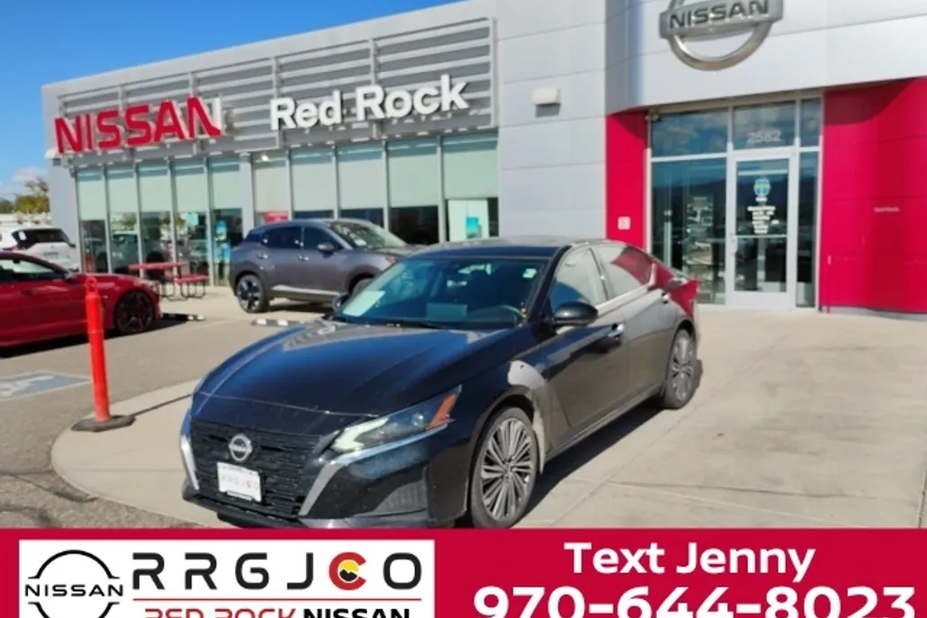 2023 Nissan Altima 2.5 SL photo 1