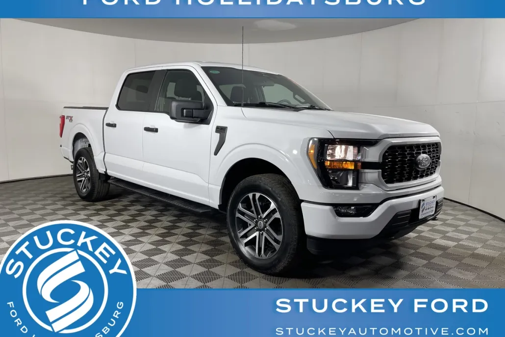 2023 Ford F-150 XL photo 1