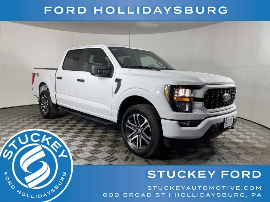 2023 Ford F-150 XL photo 1